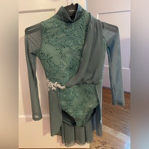 Weissman lyrical costume